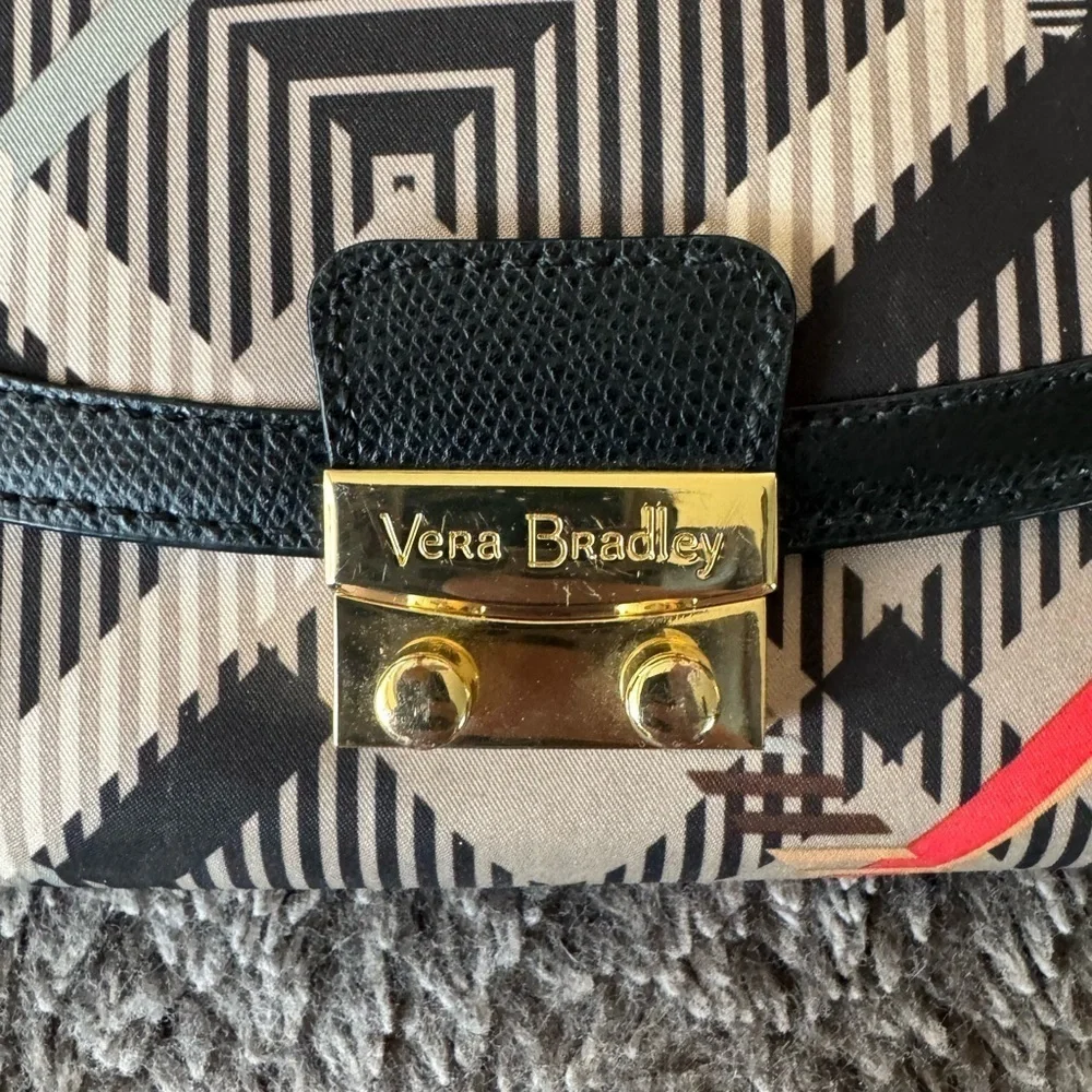 Vera Bradley stylish vera